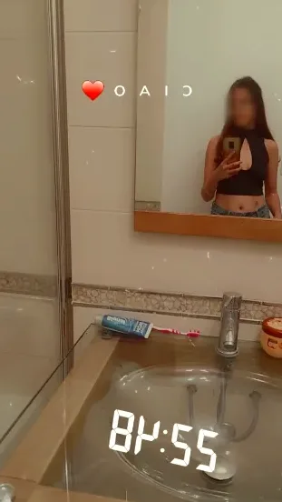 Anja, 23