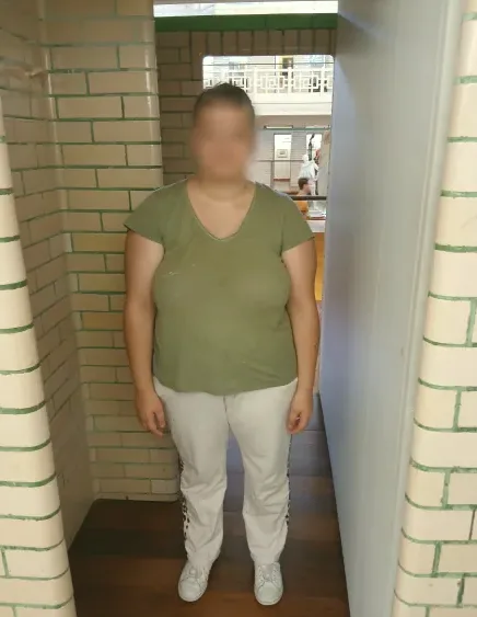 Anna, 23