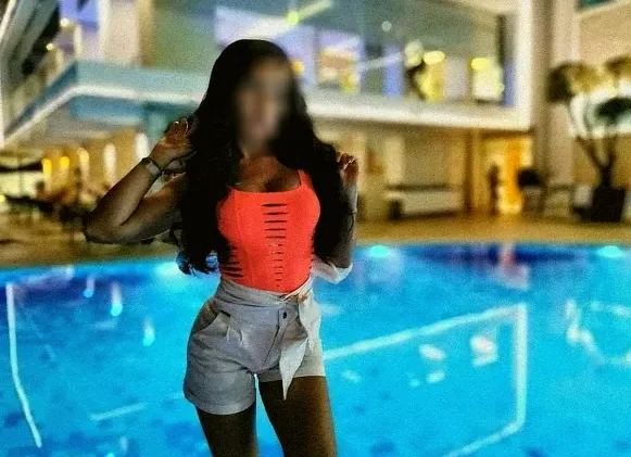Celine, 40