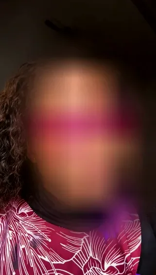 Chiara, 25