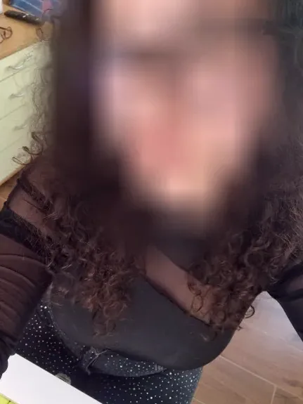 Emilia, 24