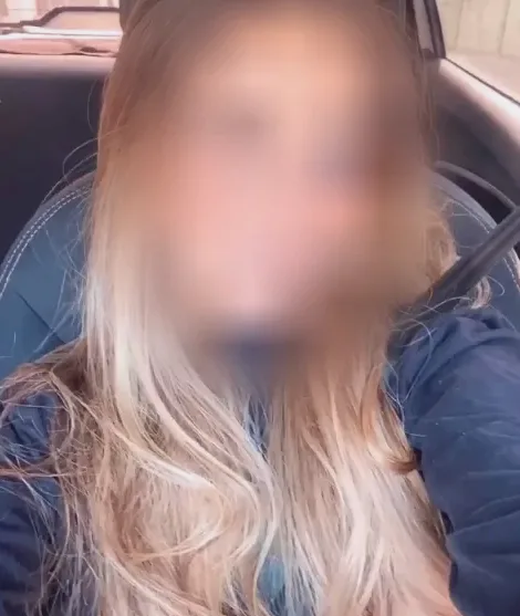 Esra, 27