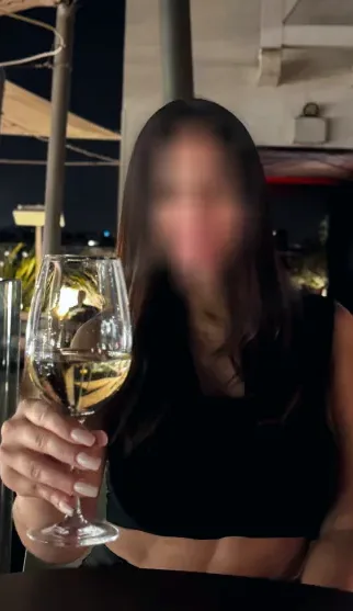 Hannah, 40