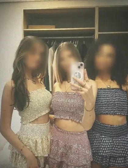 Kathrin, 20