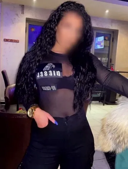 Maja, 30