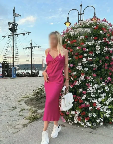 Paula, 29