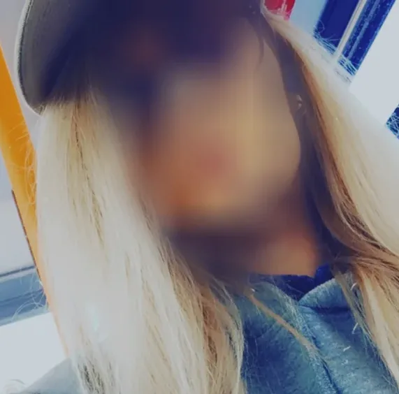 Selina, 28