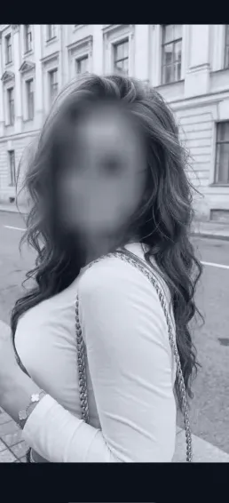 Tanja, 29